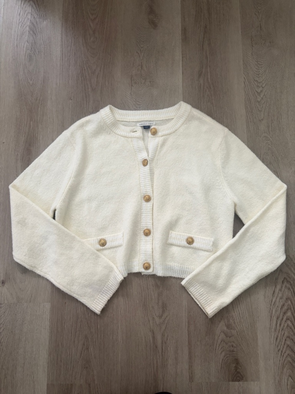 NWOT American Eagle Cropped Button Front Ivory and White Cardigan Sweater